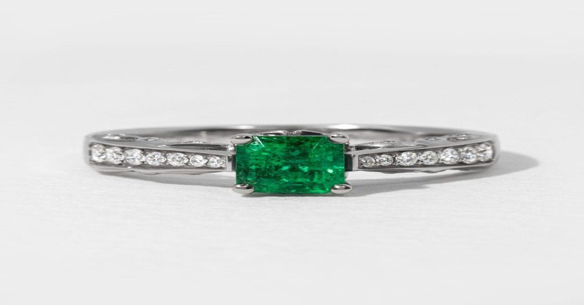 Engagement Rings Green